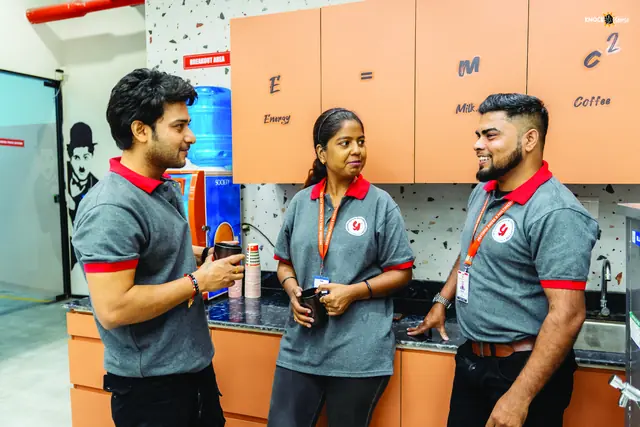 A PPML team collaboration moment at the Lucknow facility (3 of 4).