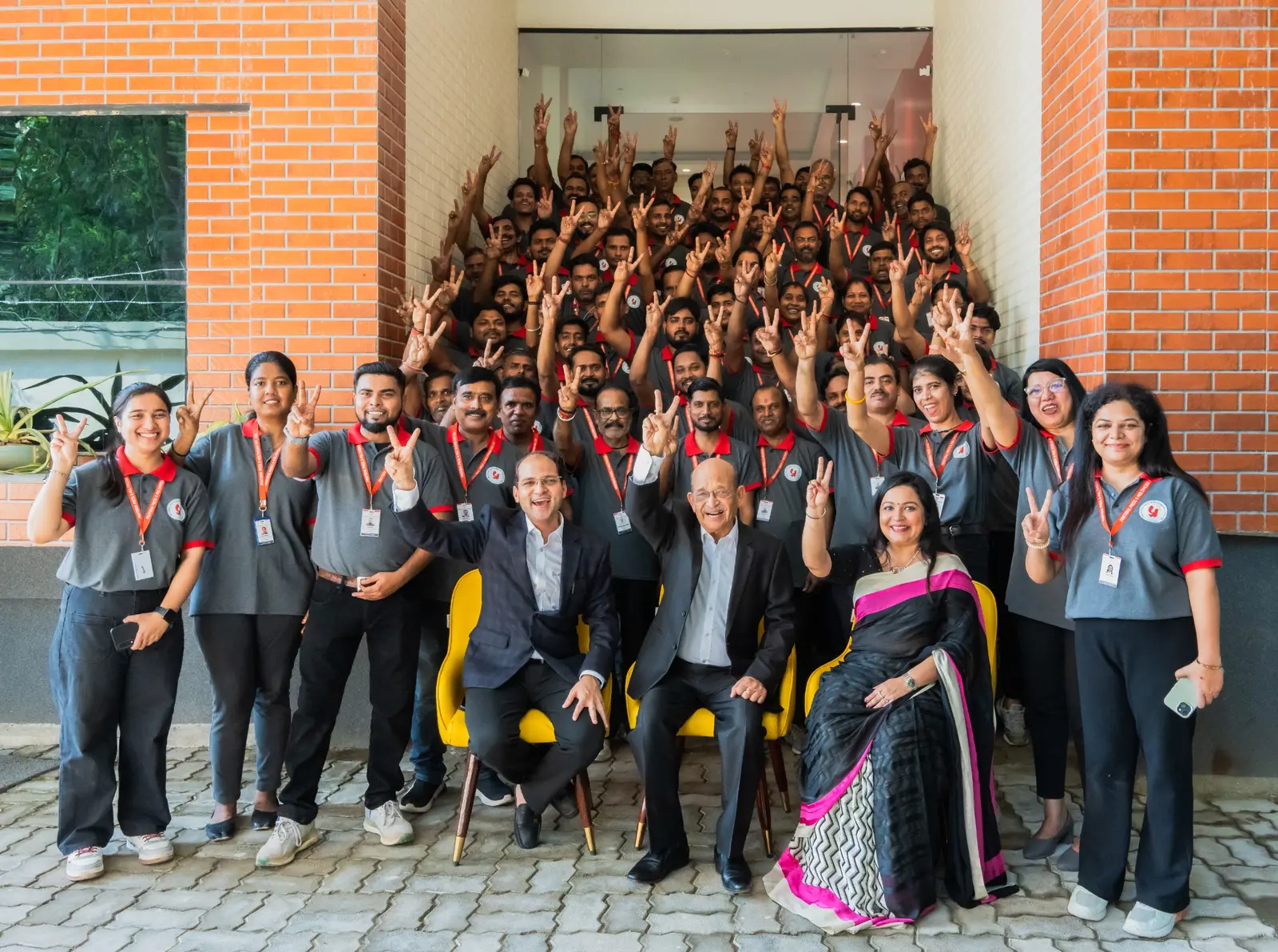 The PPML team assembled together at the Nadarganj facility.